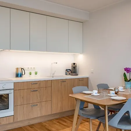 Haraka With Sunset Balcony Apartment Tartu